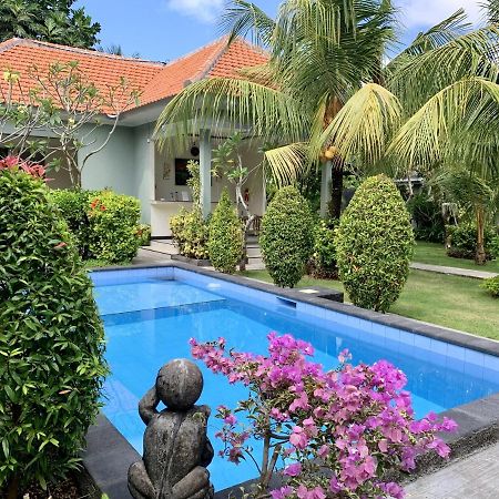 Davit Guesthouse Nusa Dua Nusa Dua  Exterior photo